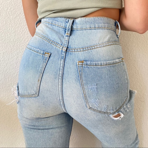 BDG Denim - BDG Mom High Rise Jean